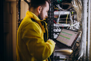 Read more about the article From Cloud to Edge: How IoT is Redefining Data Processing